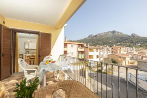 Casa Sa Montera A - appartamento con balcone Baunei